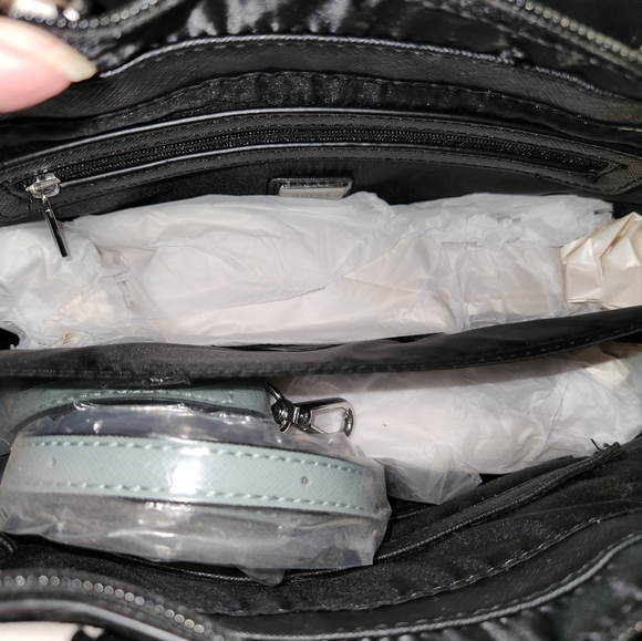 GUESS BRAND HANDBAG NWT - Picture 6 of 7